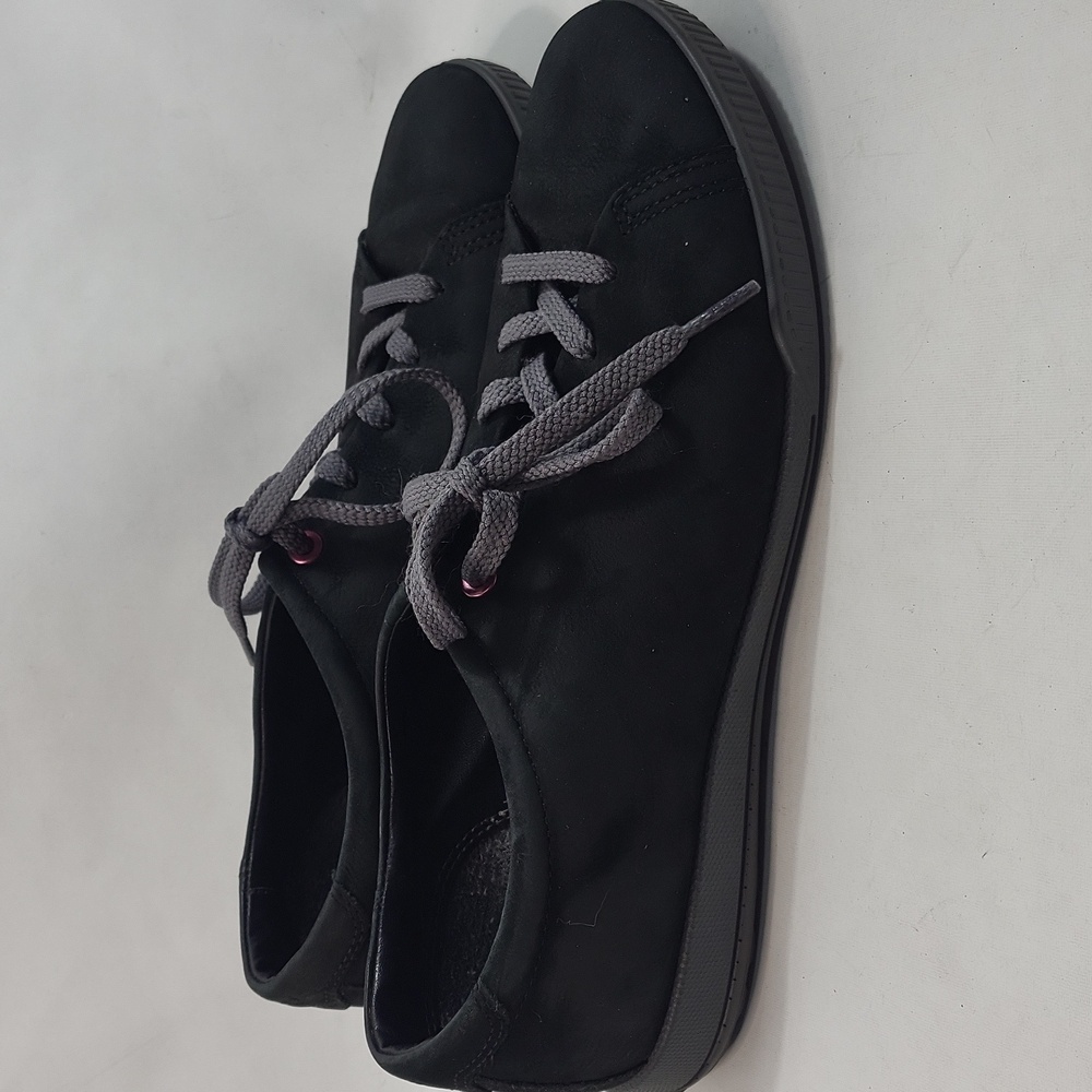 Ecco Women's Crisp Sneakers Size 40 Black Casual Shoes